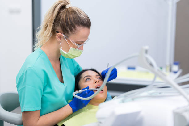 Best Emergency Wisdom Tooth Extraction in Bath, MI